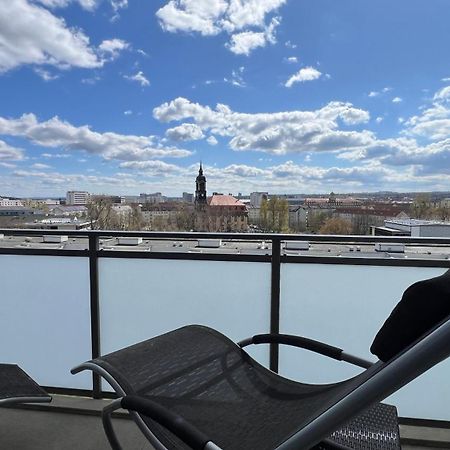 Apartment Mit Penthouse Charakter In Drážďany Exteriér fotografie